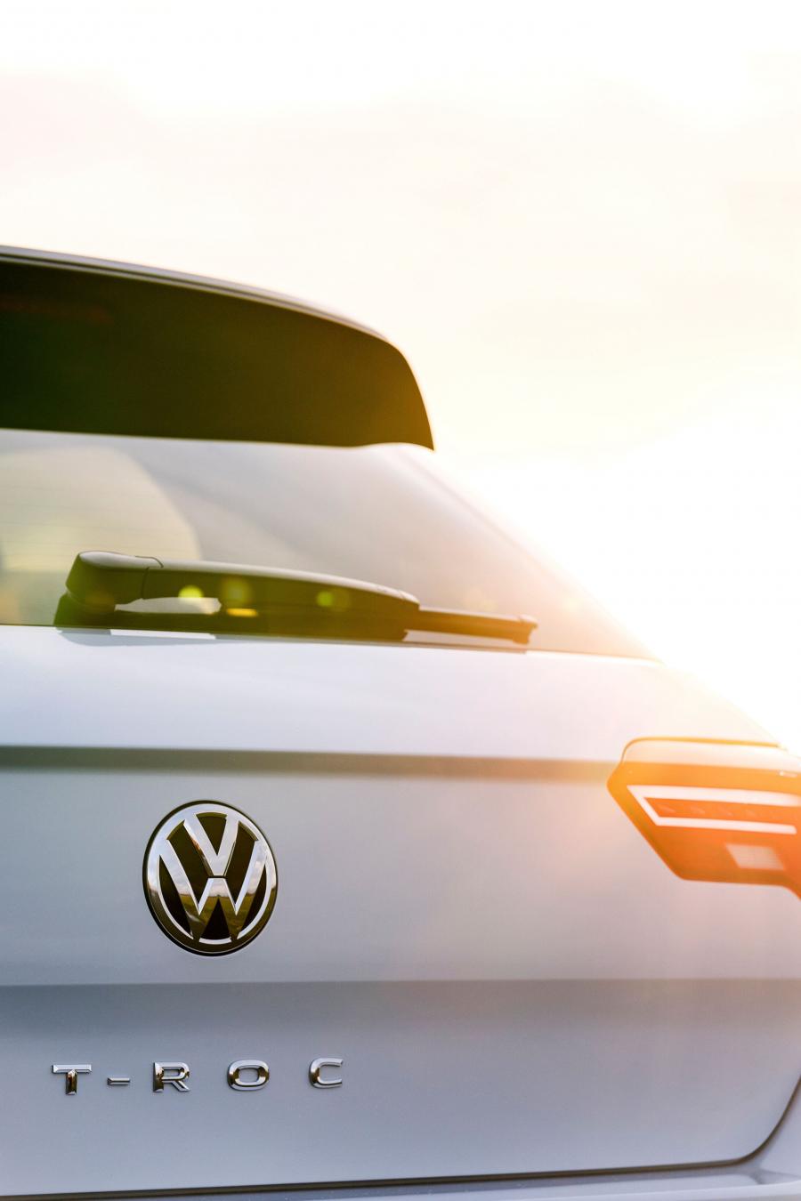 Детали экстерьера Volkswagen T-Roc 2017 года  (UK) (фото 25 из 40)